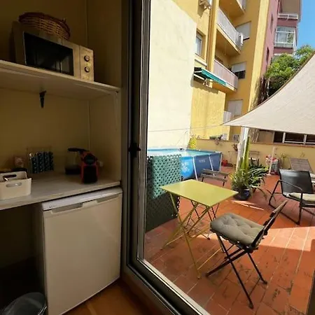 Avec Acces Prive, Terrasse, Piscine Apartament *